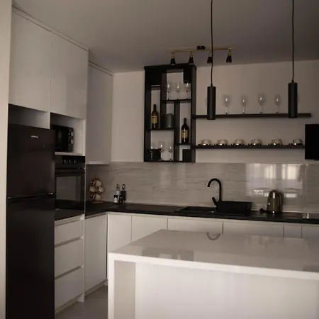M&m Apartment