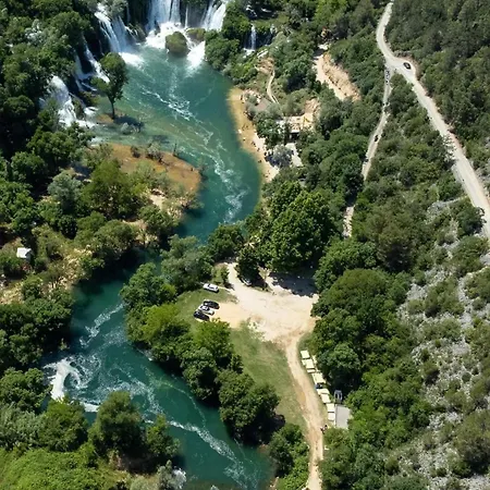 M&m 公寓 Ljubuški